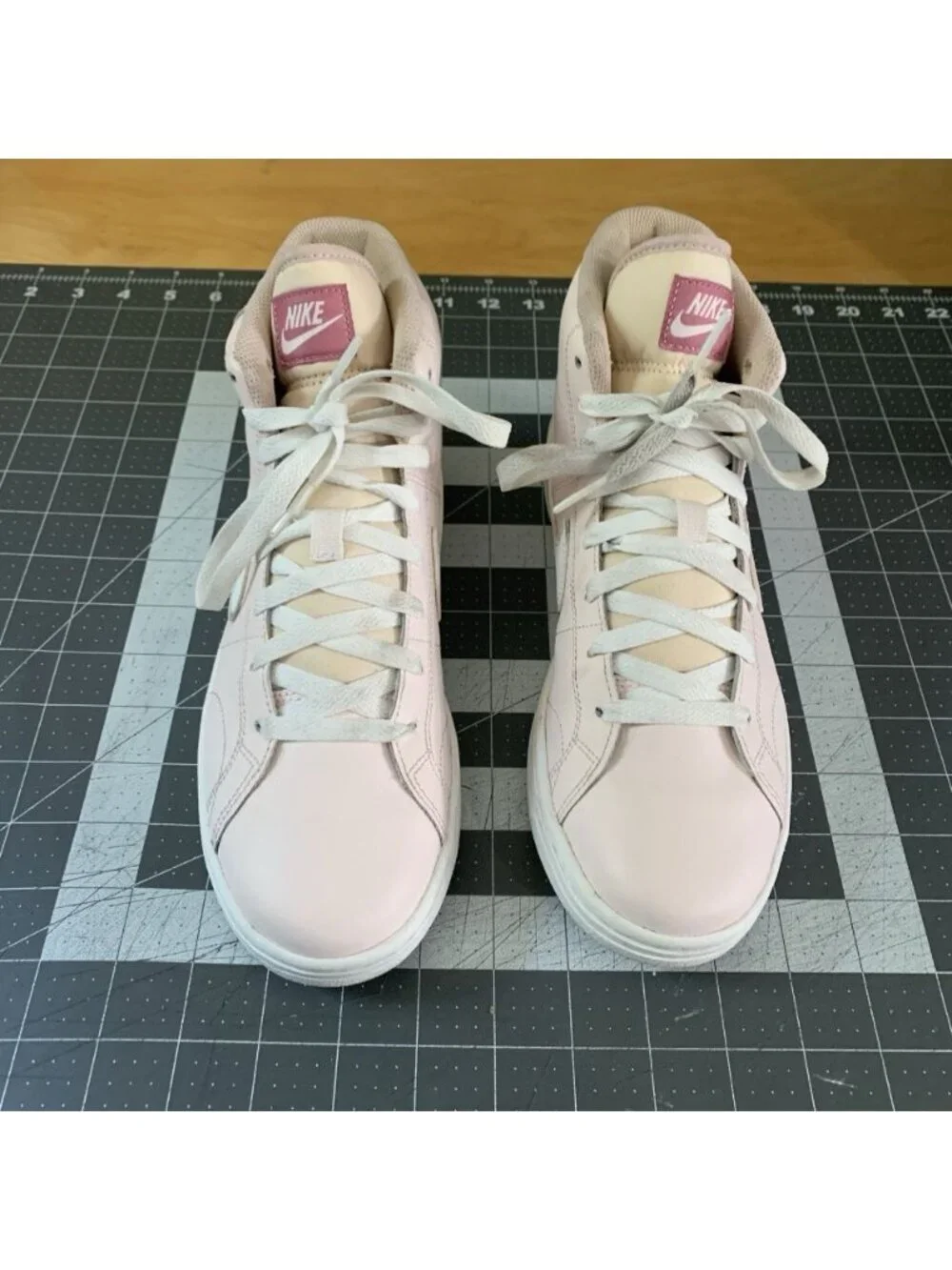 Nike Court Royale 2 Mid Sneakers Women's 8.5 Light Soft Pink Shoes FD0286-600